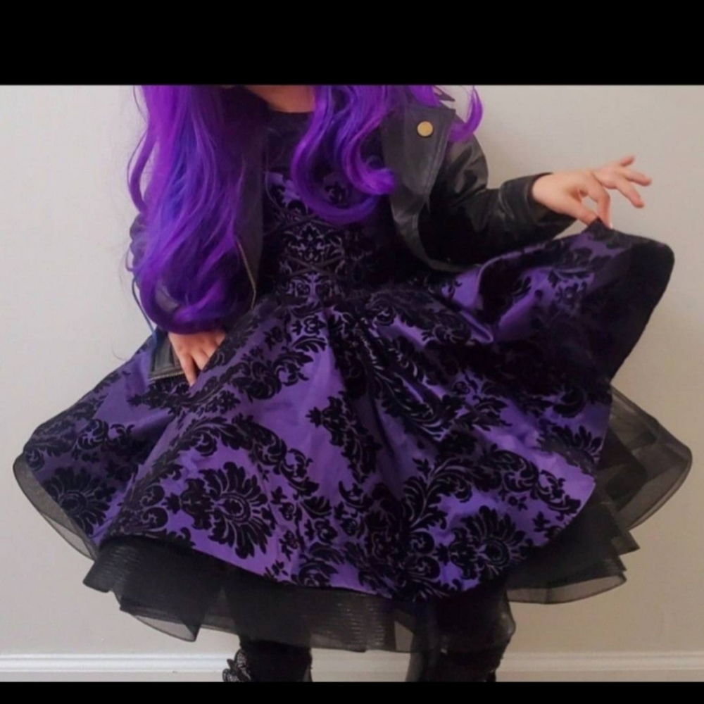 Girls dress